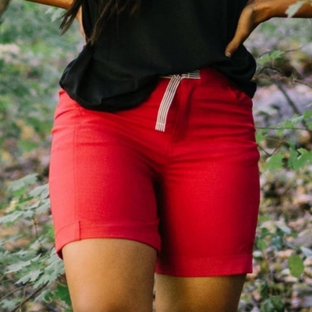Zyia Trail Shorts